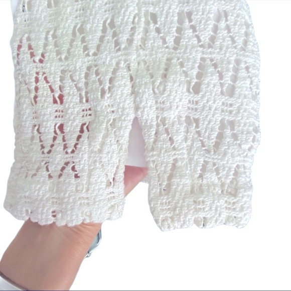 A.L.C. Cheyenne Off The Shoulder Lace Top Size 2 - Picture 4 of 6